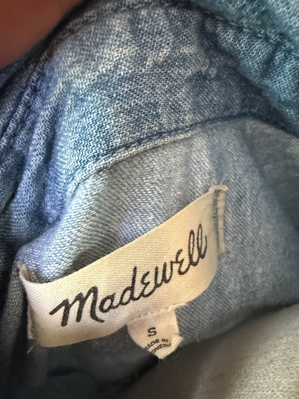 Madewell Light Blue Denim Button-Down Shirt - Picture 3 of 4